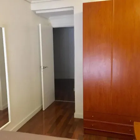 Piso Plaza Del Ayuntamiento *