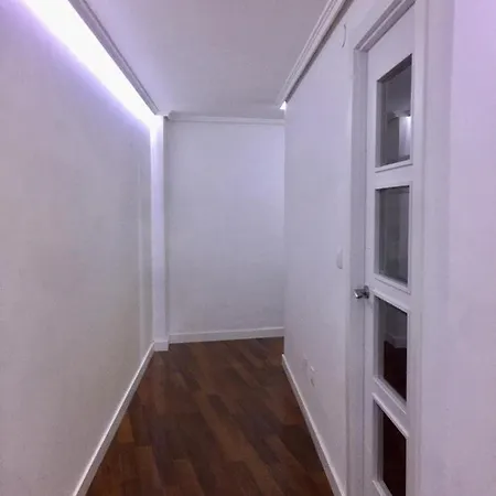Piso Plaza Del Ayuntamiento Apartment *
